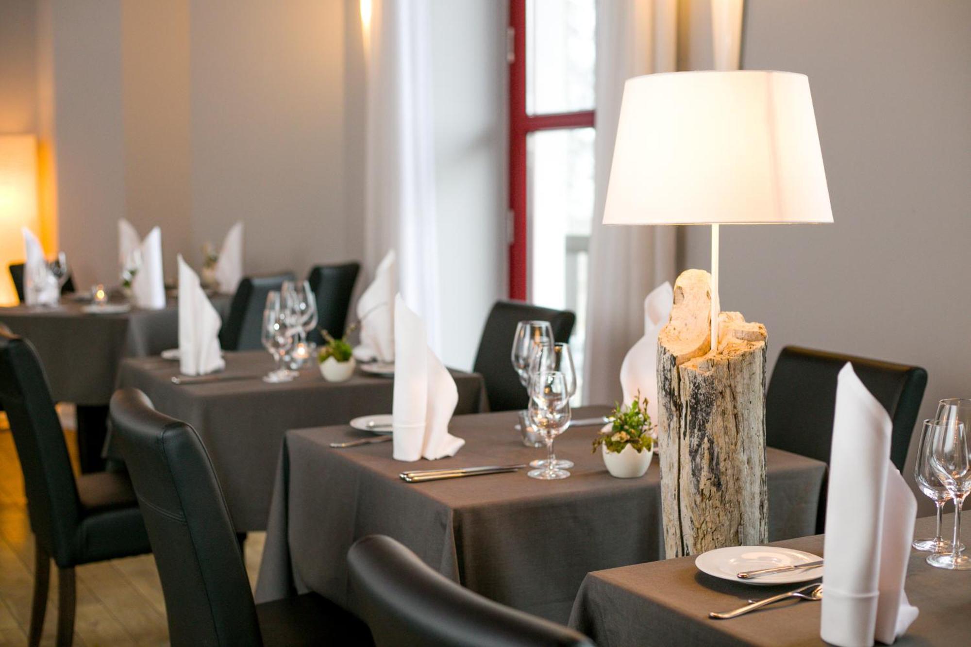 Romantik Hotel Schloss Ranzow Lohme Kültér fotó